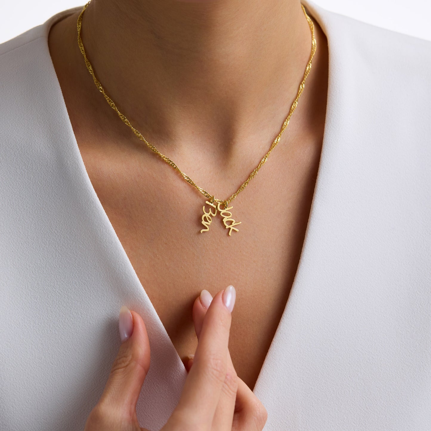 Vertical Name Necklace